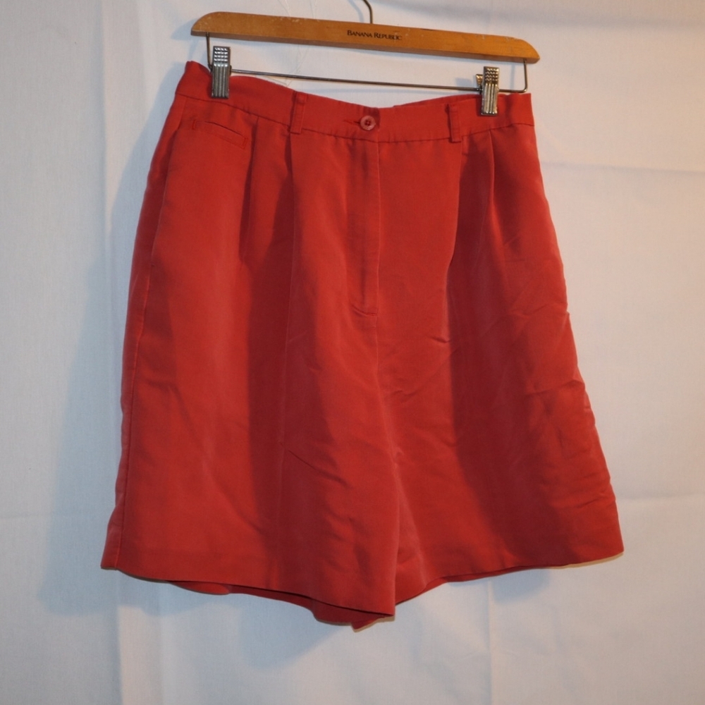 Cutter‎ & Buck Bright Orange Shorts Size 10 - Picture 2 of 7